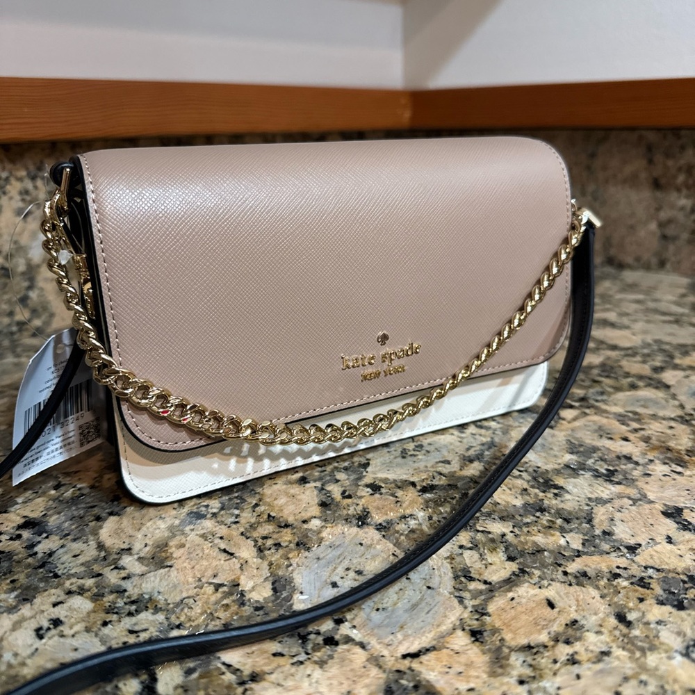 NEW! Kate Spade Tan and White Crossbody Bag with Gold Chain